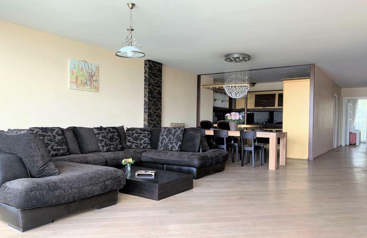 Winwinstay Superior Apartment By River Daugava Riga Luaran gambar